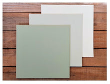 Lade das Bild in den Galerie-Viewer, Pistaziee Ambiente-Box ohne Deckenfarbe inkl. Malerutensilien