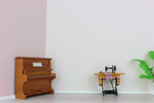 Lade das Bild in den Galerie-Viewer, Orchidee Box (3 Moussee Rosatöne inkl. Malerutensilien)